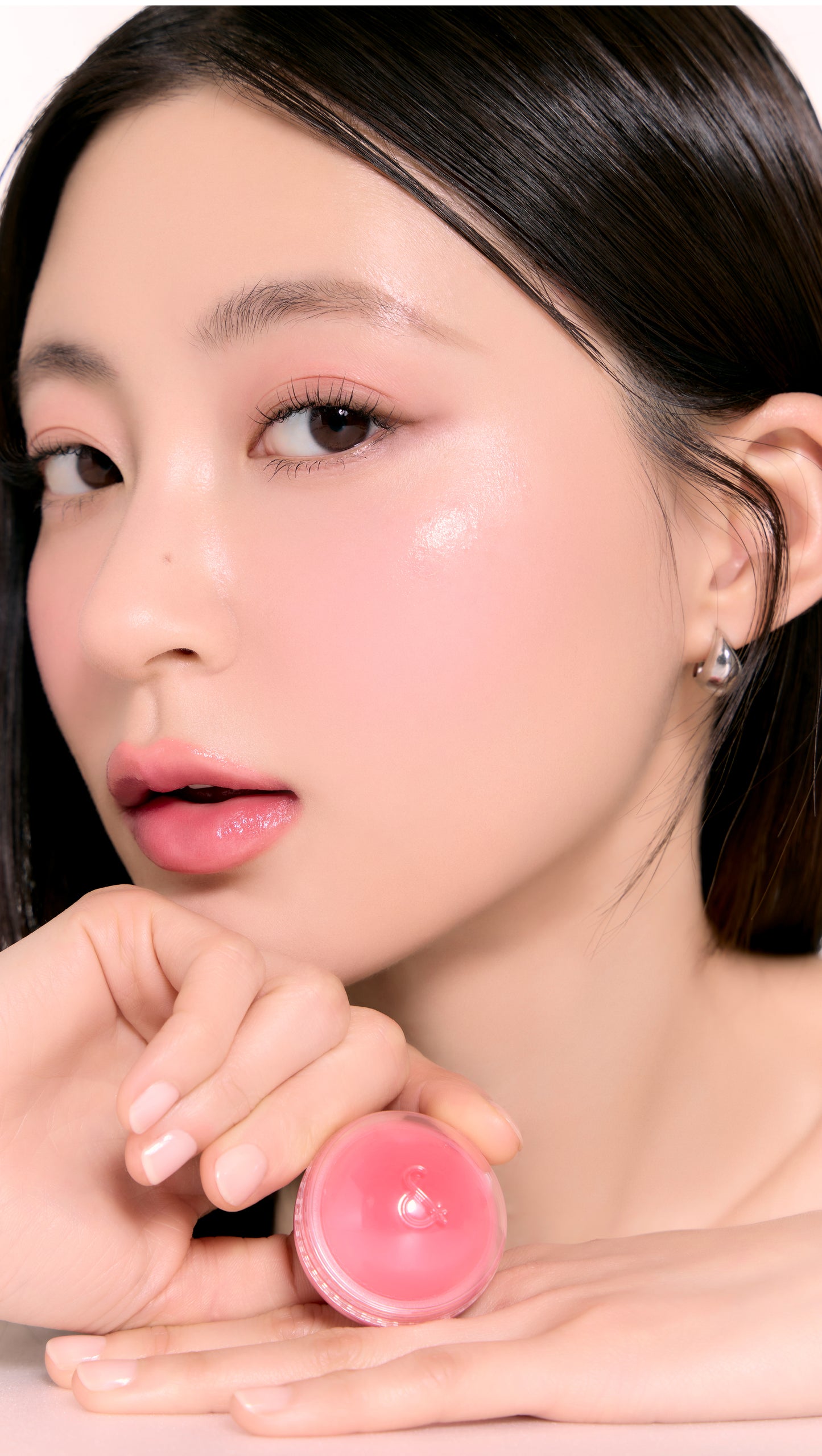 JUICY ROLL CHEEK