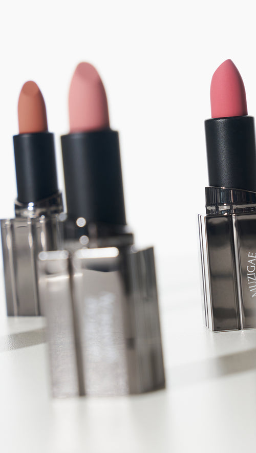 Load image 1 in gallery view. MOODWEAR BLUR LIPSTICK