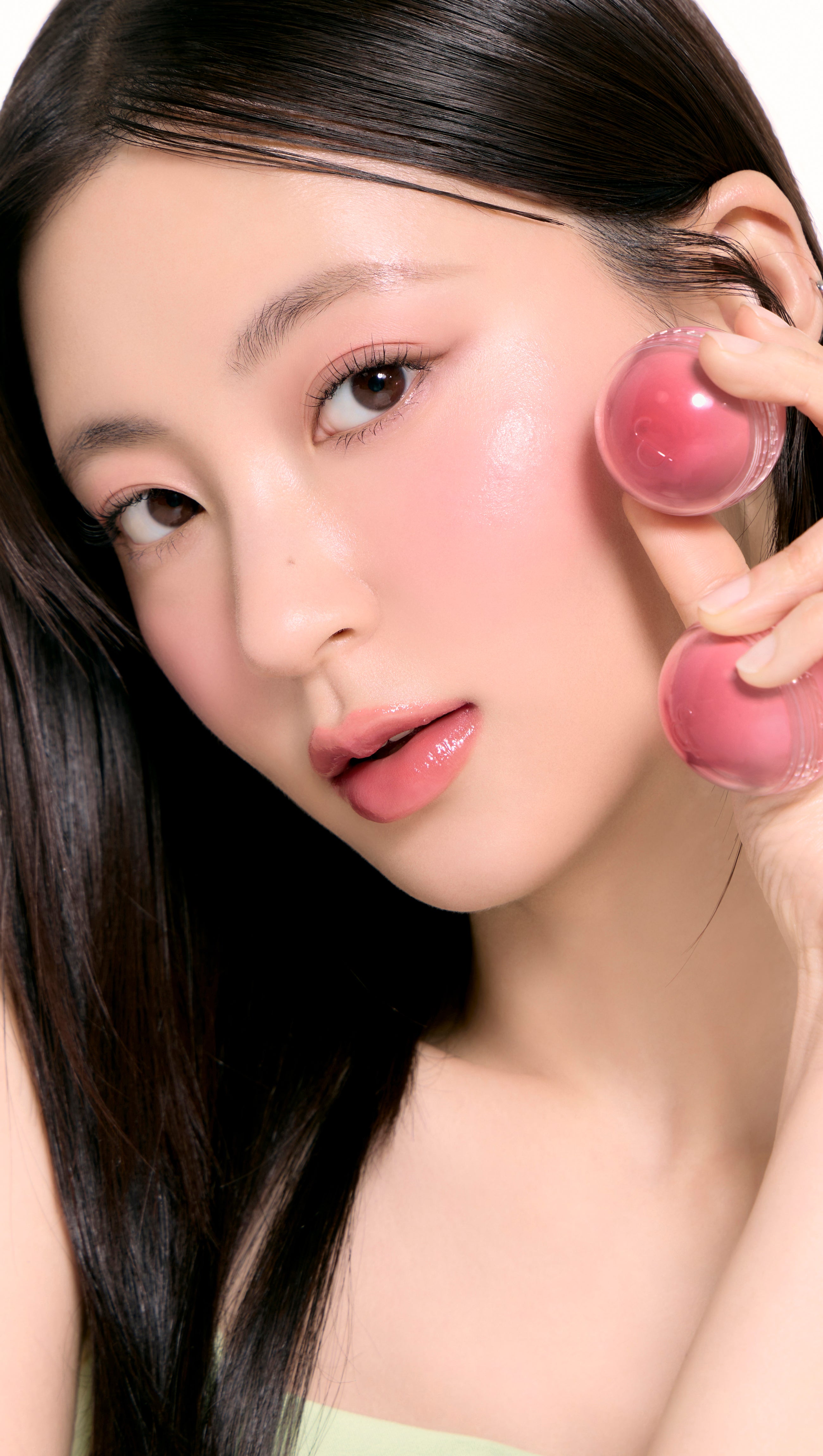 JUICY ROLL CHEEK