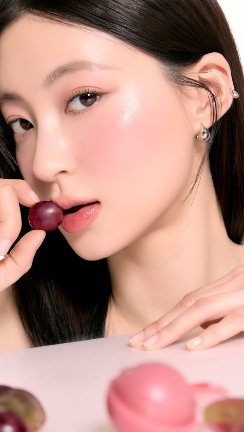 Load image 1 in gallery view. JUICY ROLL CHEEK